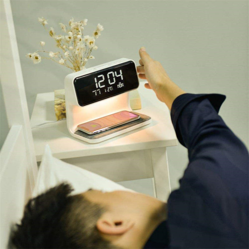 Creative 3 In 1 Bedside Lamp Wireless Charging LCD Screen Alarm Clock  Wireless Phone Charger - Universo Shop